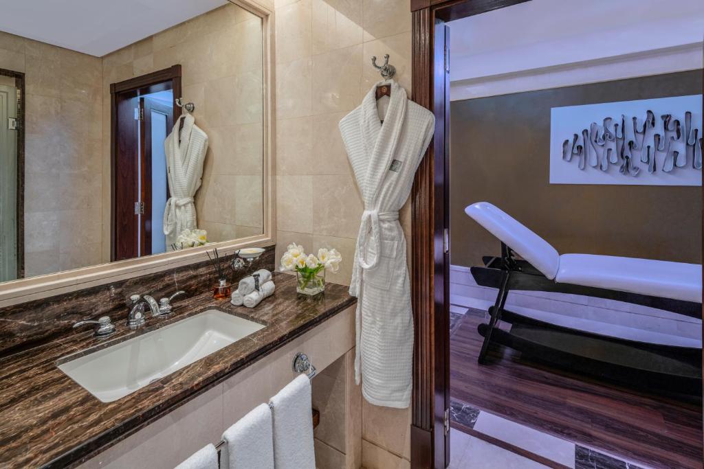 فندق ساعة مكة الملكي – فيرمونت