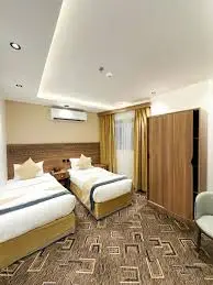 Maken Hotel