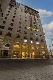 الصورة 2 من 8