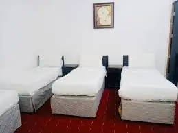 Sharaf Mohammed Abdullah Hotel