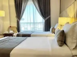الصورة 6 من 12