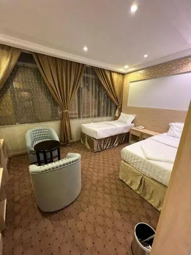 الصورة 4 من 8