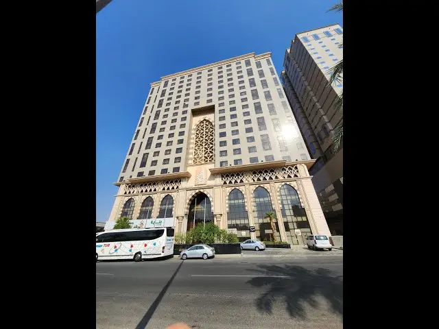 Immigration Road Hotel