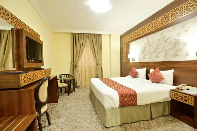 الصورة 2 من 4