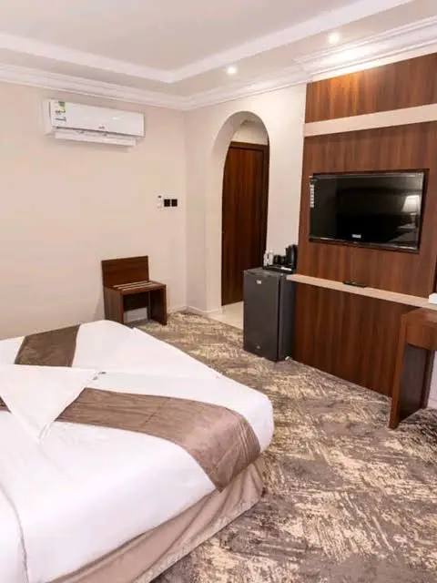 الصورة 4 من 5