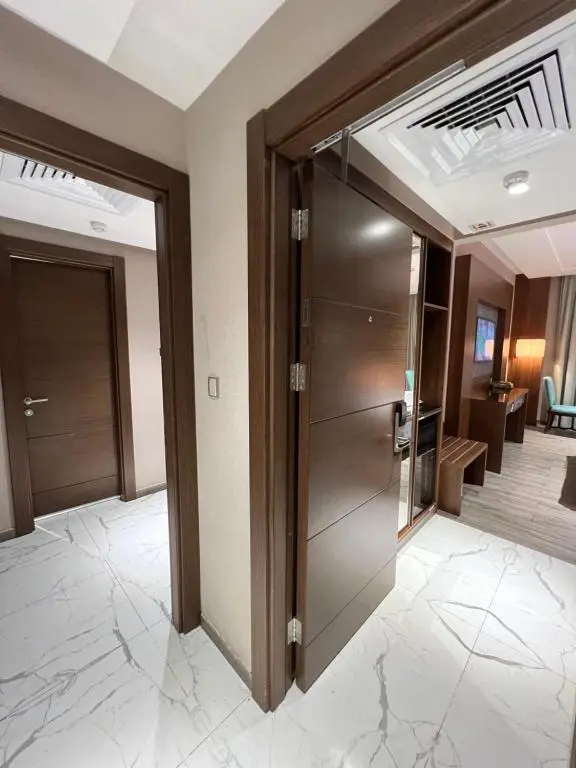 الصورة 3 من 4