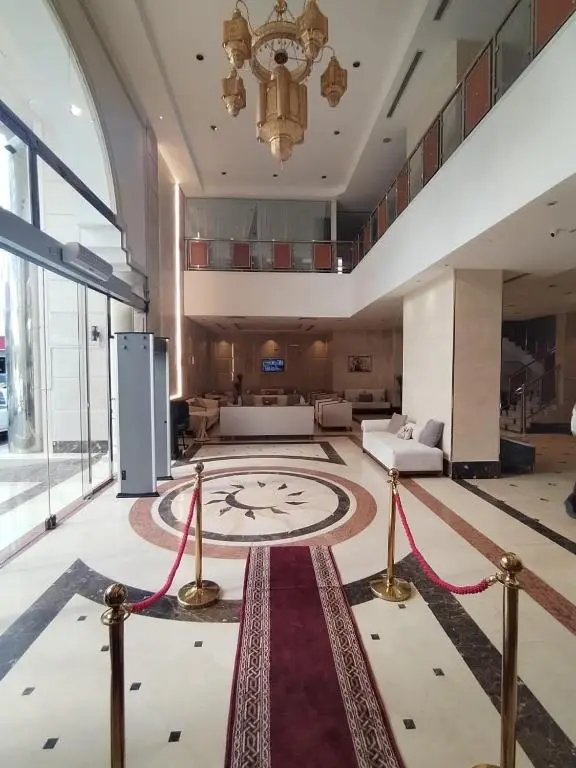 الصورة 4 من 6