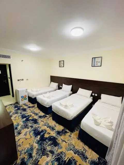 الصورة 2 من 5