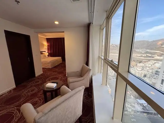 الصورة 4 من 4