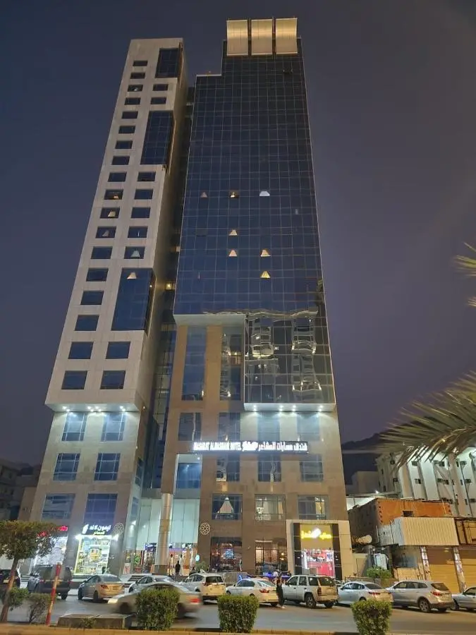 الصورة 2 من 5