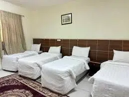 الصورة 2 من 4