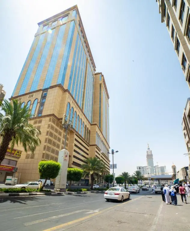 الصورة 3 من 5