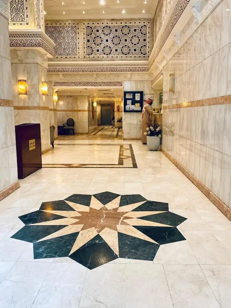 الصورة 5 من 6