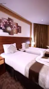 الصورة 3 من 5
