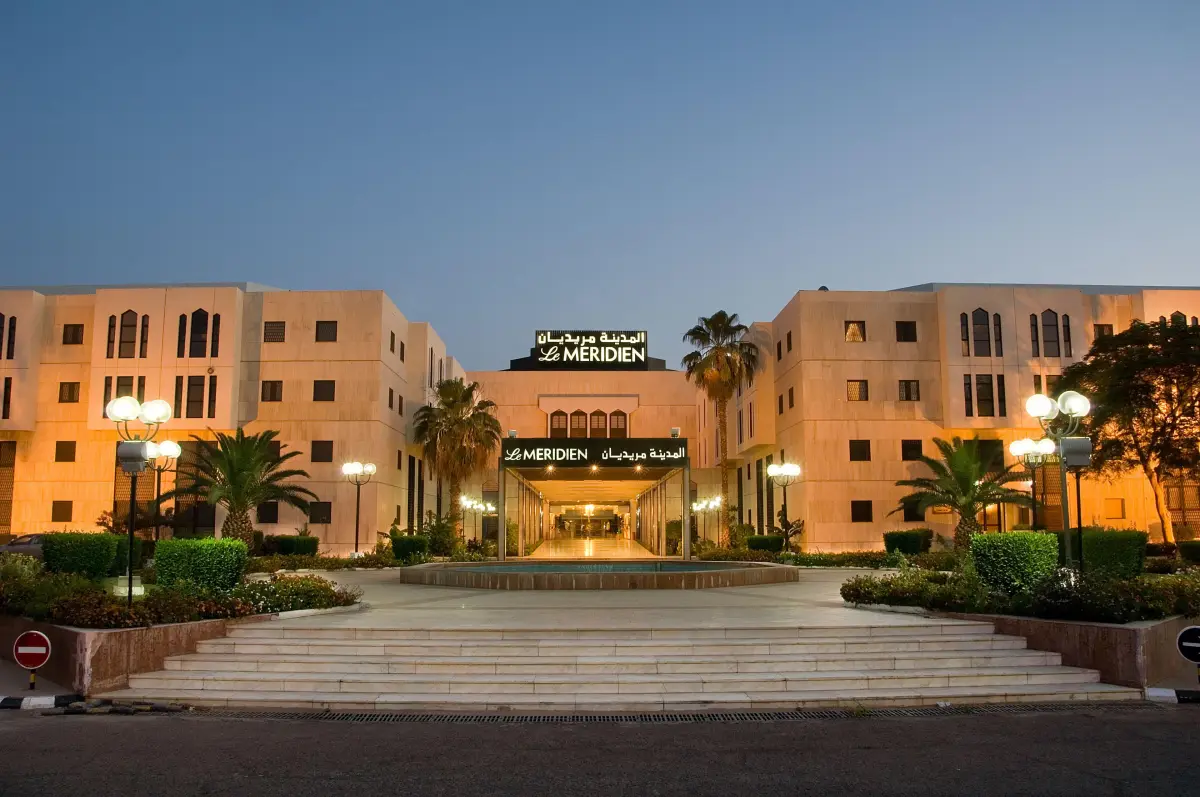الصورة 2 من 4