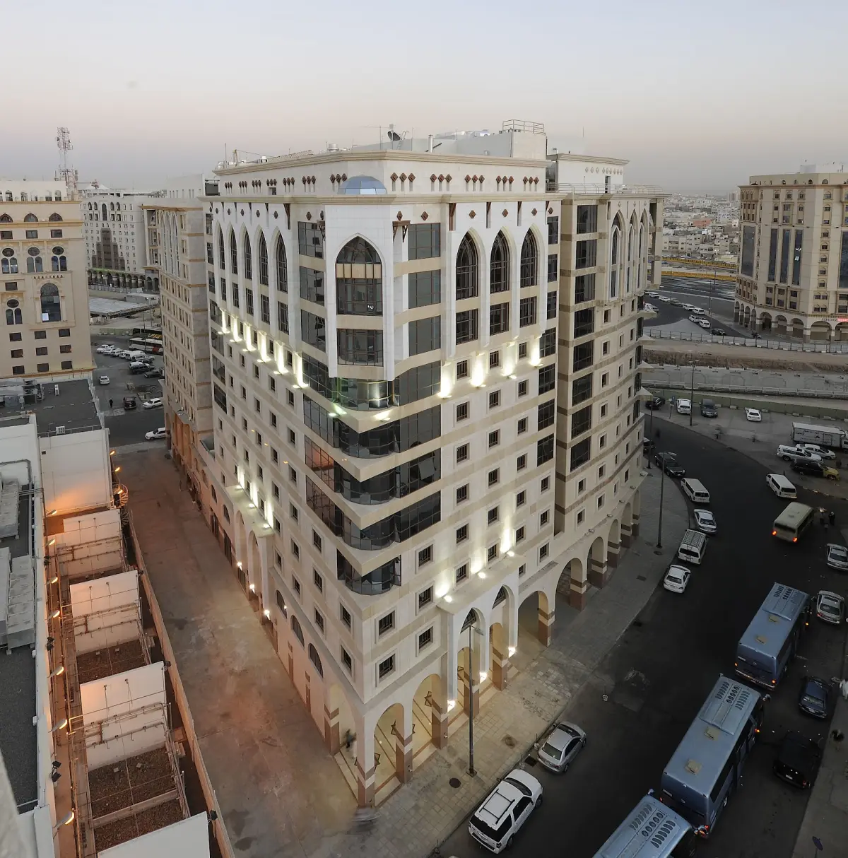 الصورة 1 من 8