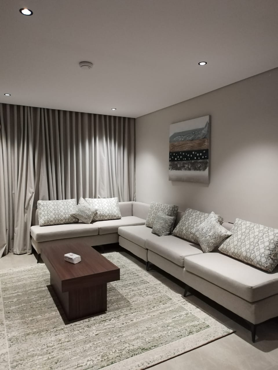 الصورة 2 من 8