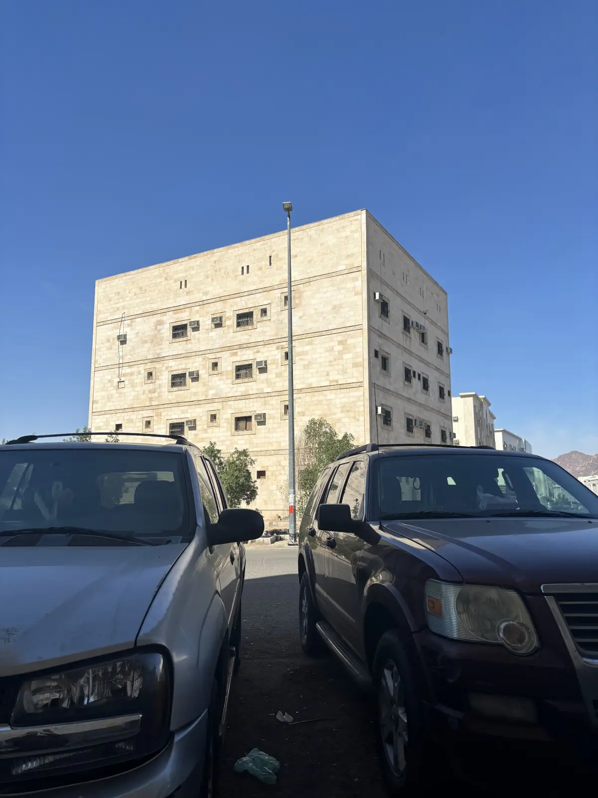 الصورة 1 من 8