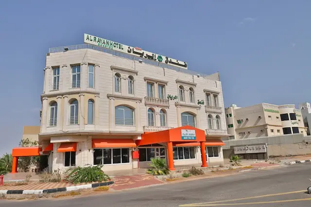 الصورة 1 من 8
