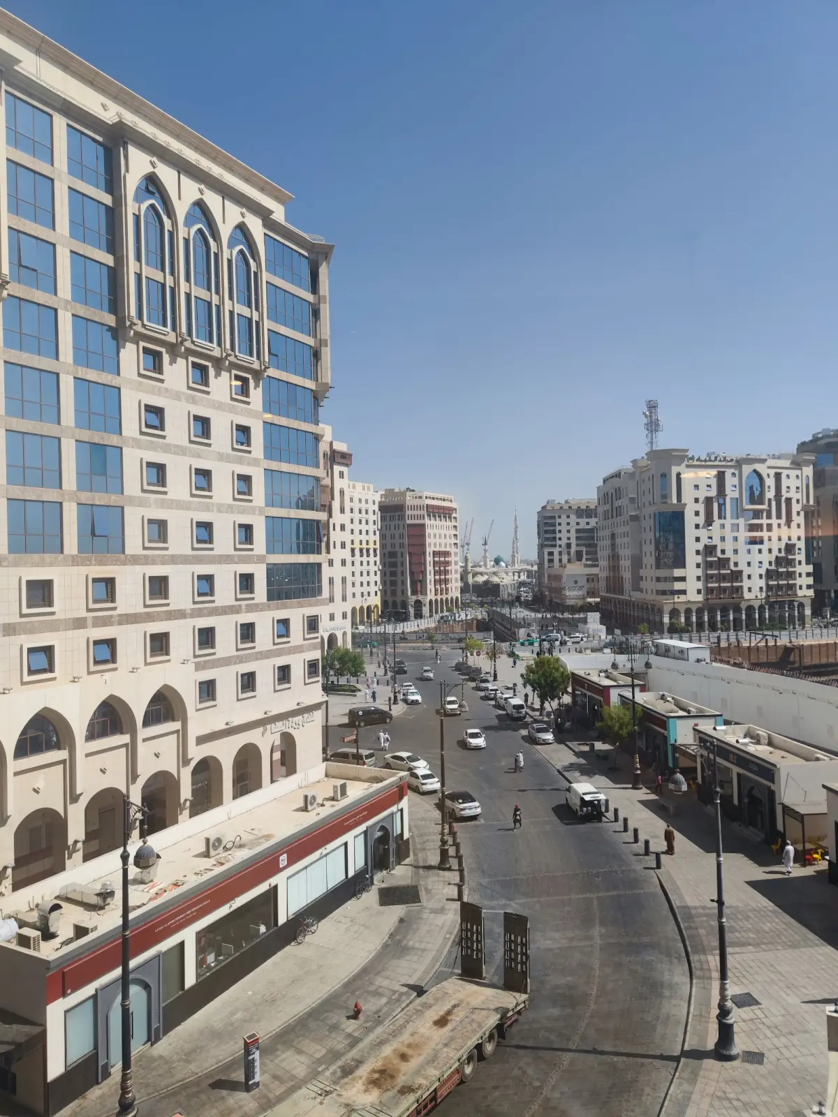 الصورة 6 من 8