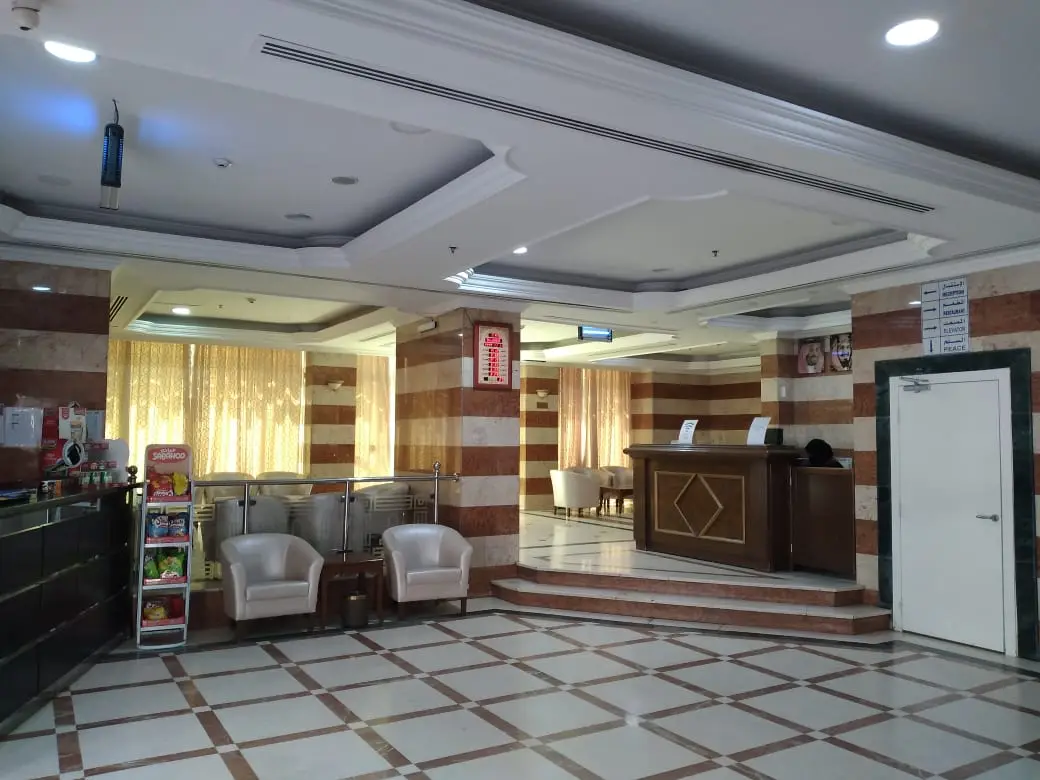 الصورة 4 من 8