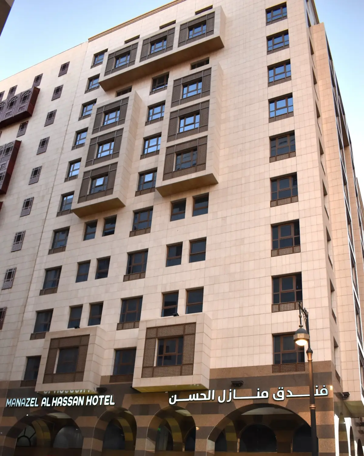 الصورة 1 من 8
