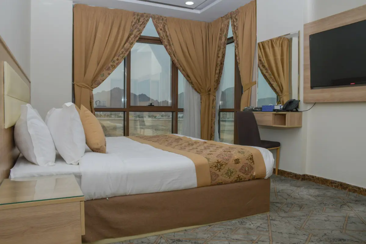 الصورة 6 من 8