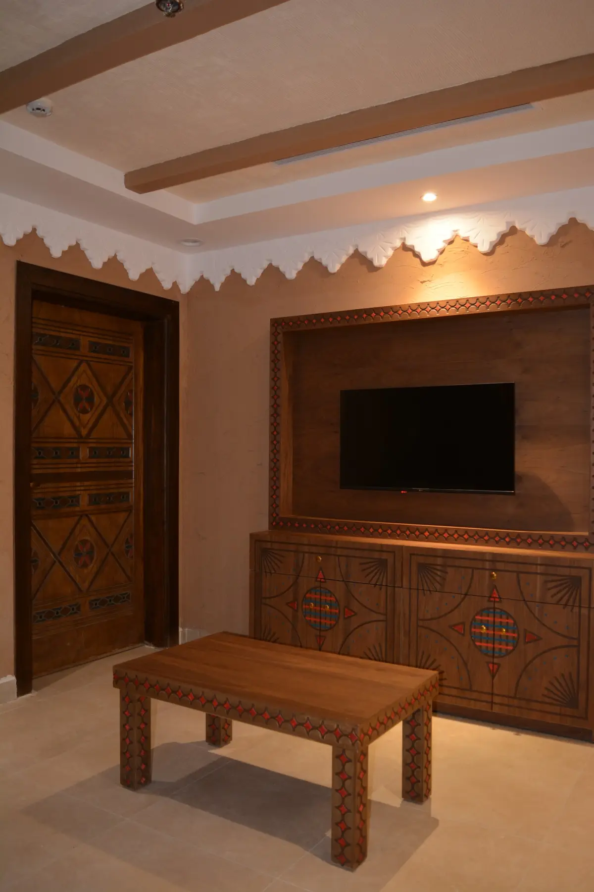الصورة 6 من 8
