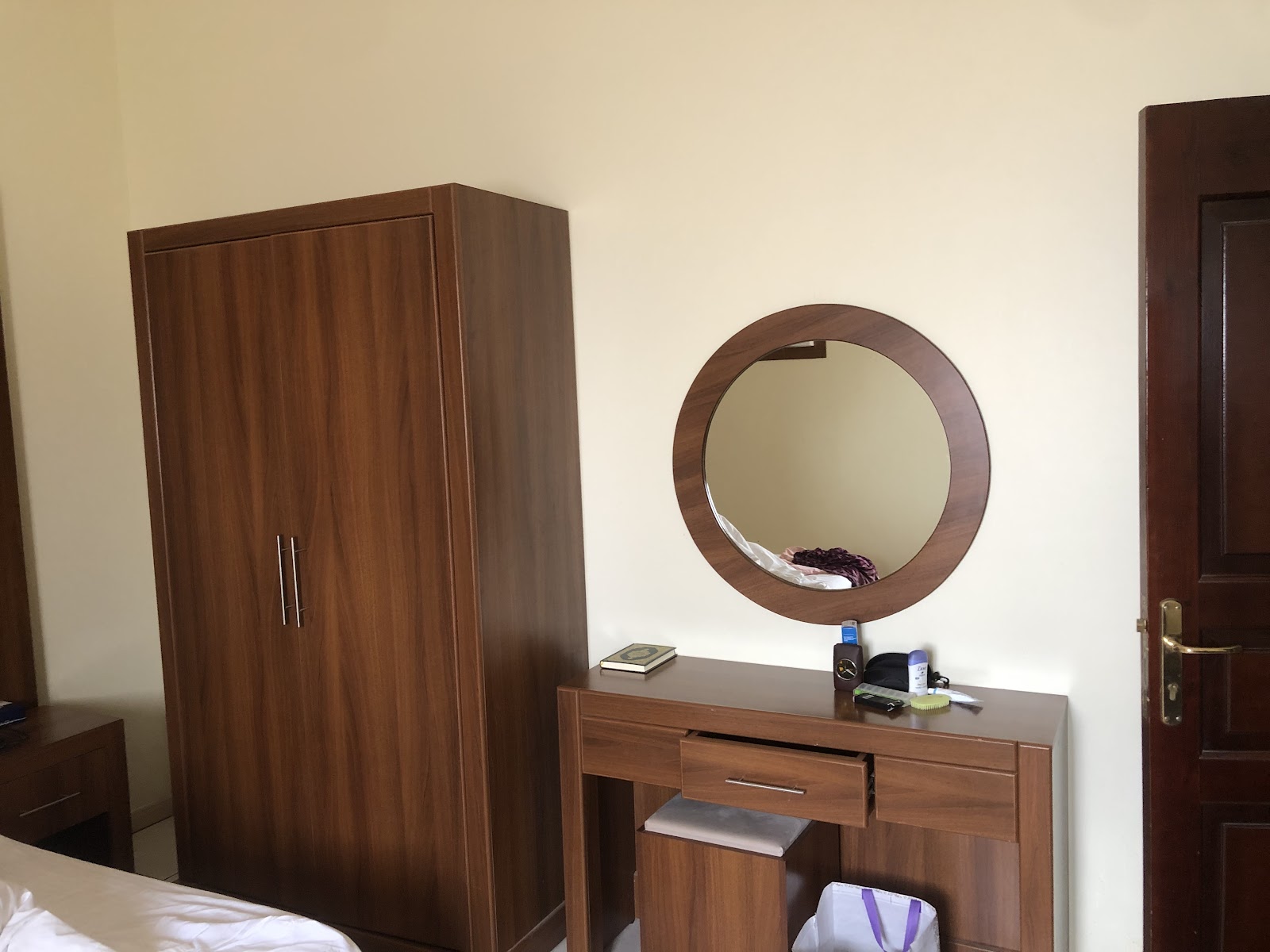 Image 5 of 8