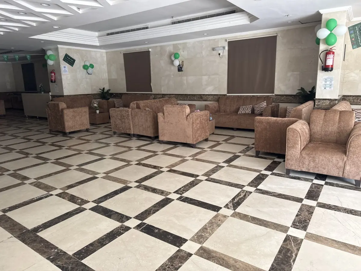 الصورة 5 من 8