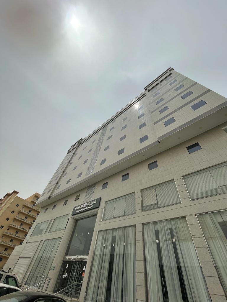 الصورة 1 من 8