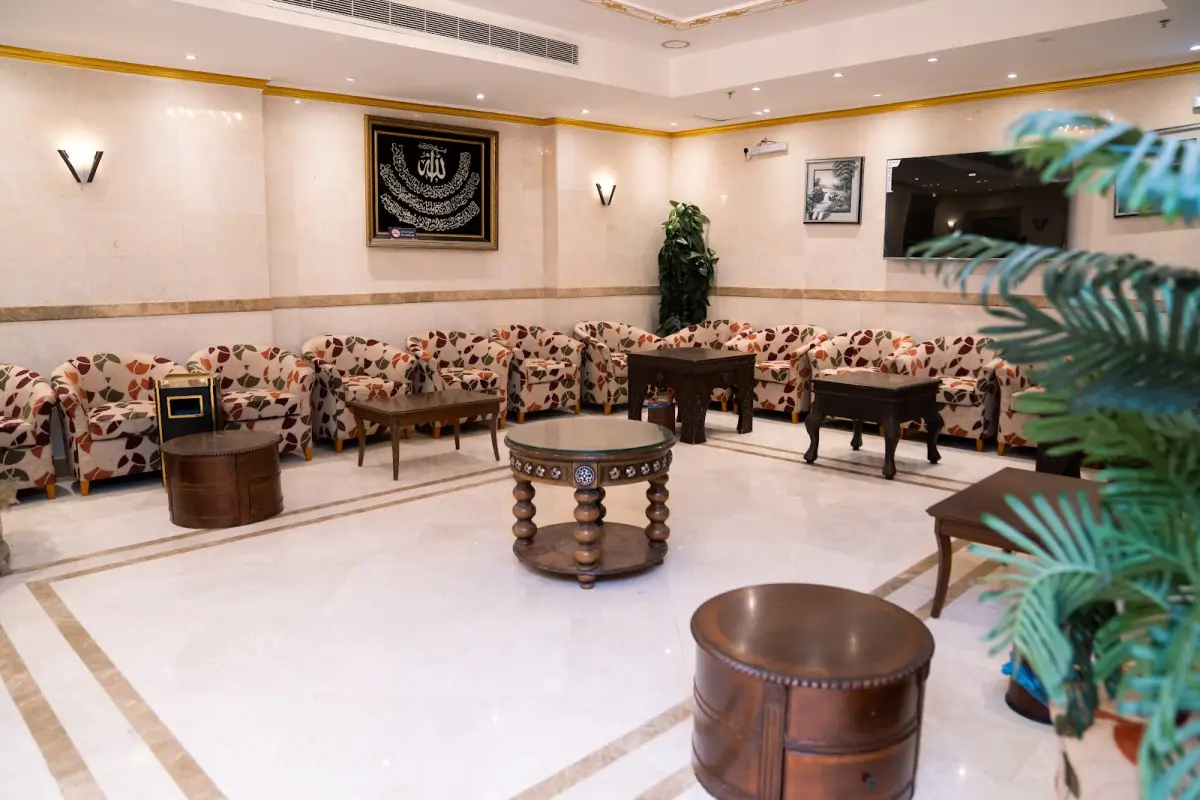 الصورة 6 من 8