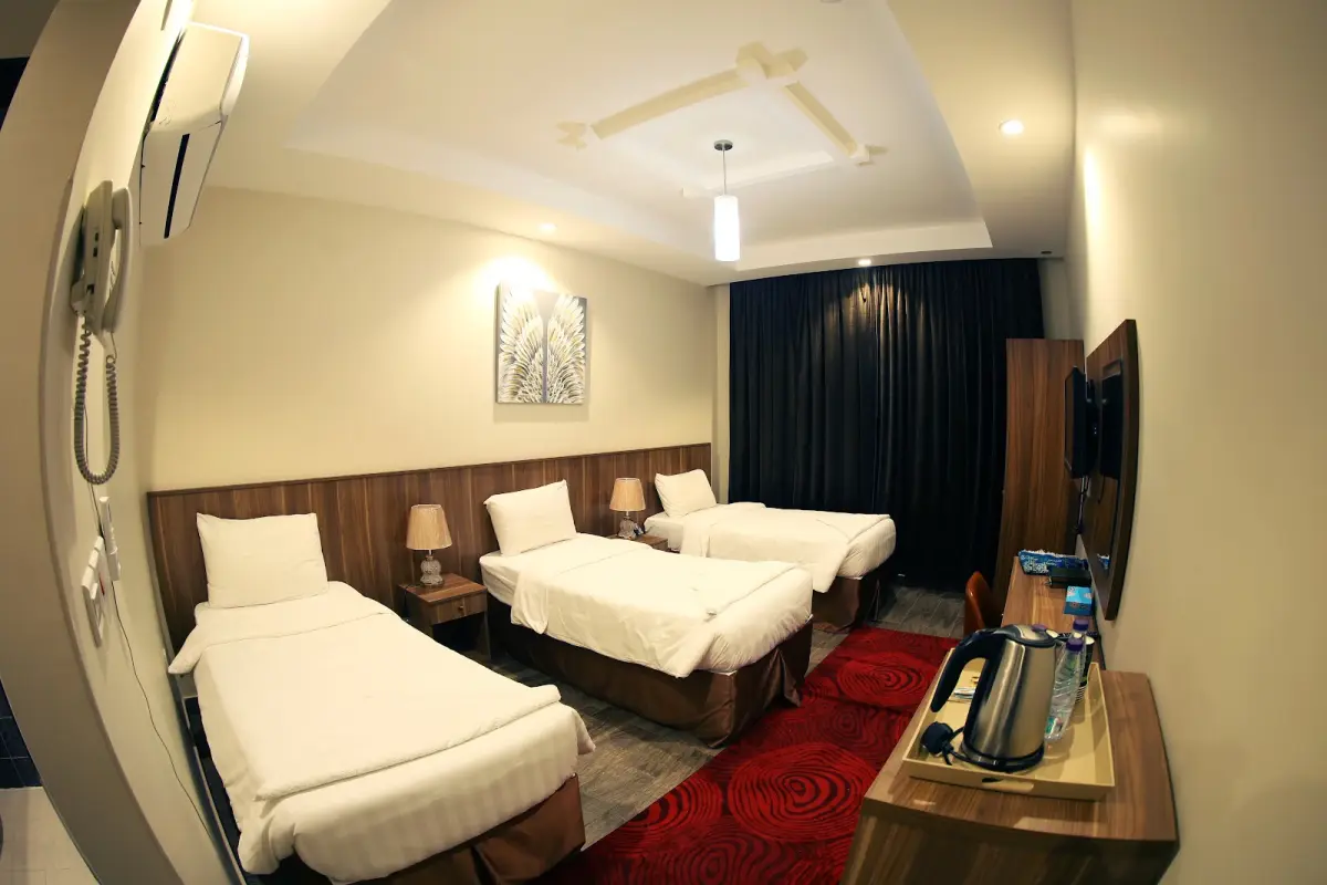 الصورة 4 من 8