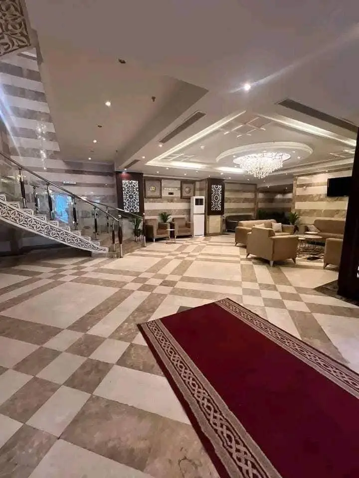 الصورة 3 من 8