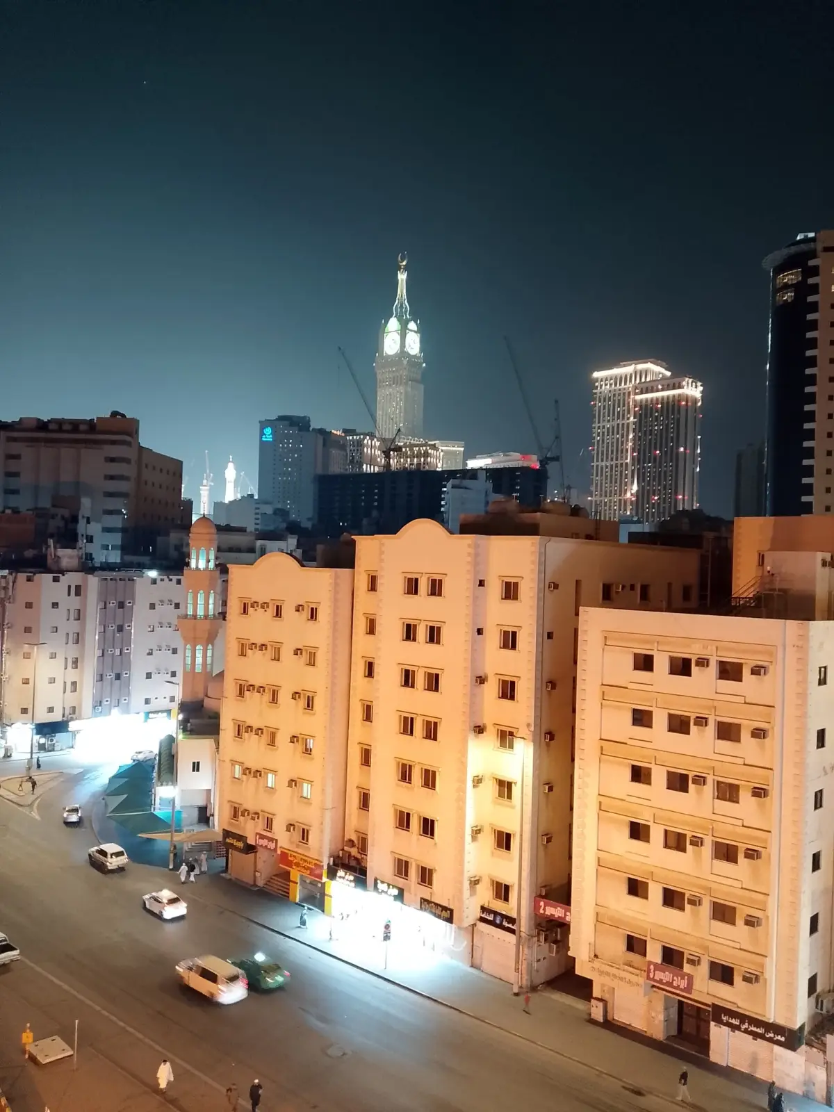 الصورة 1 من 8