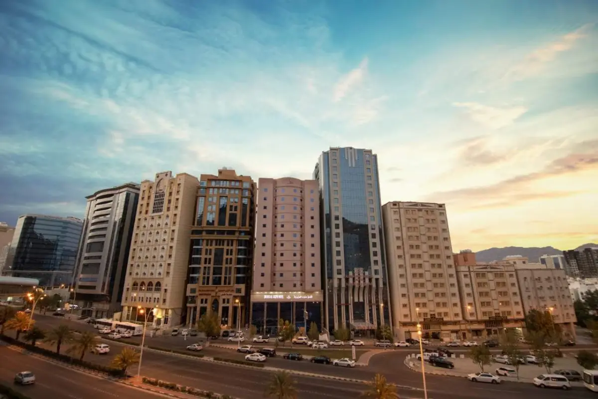 الصورة 1 من 8