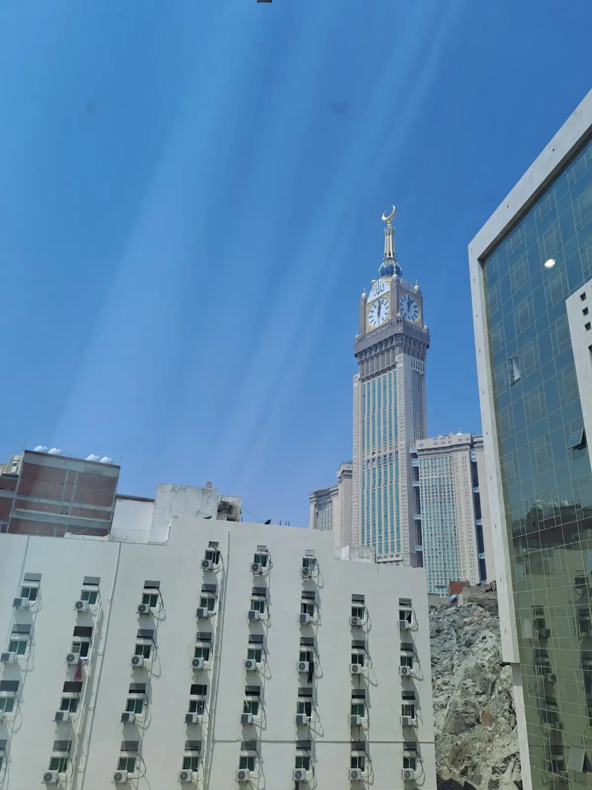 الصورة 6 من 8