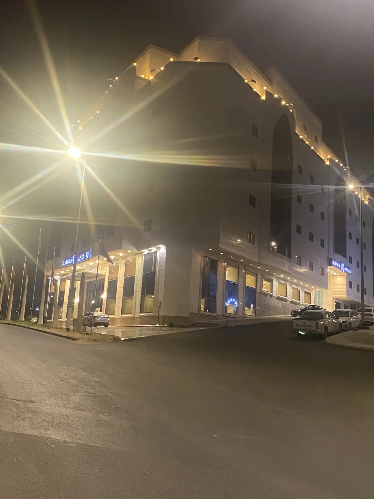 الصورة 4 من 8
