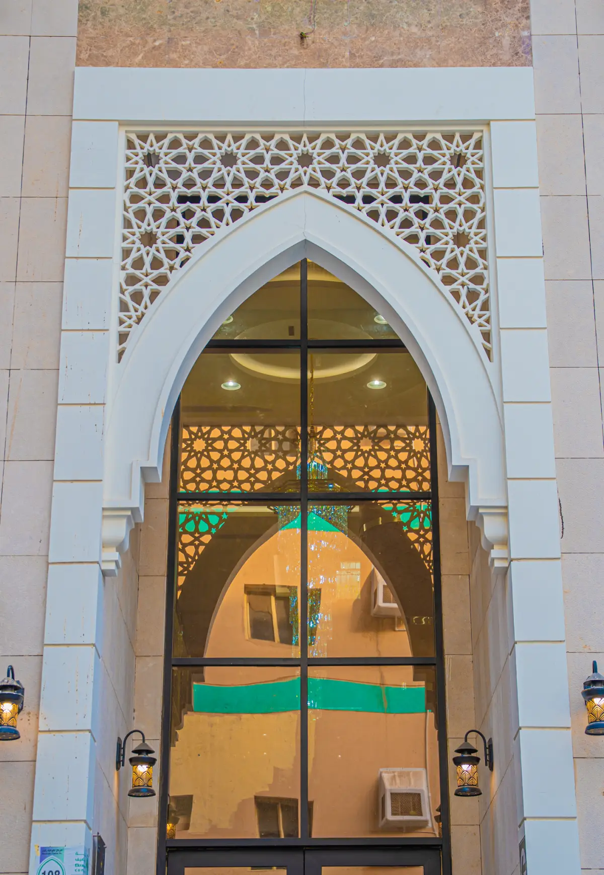 الصورة 1 من 8