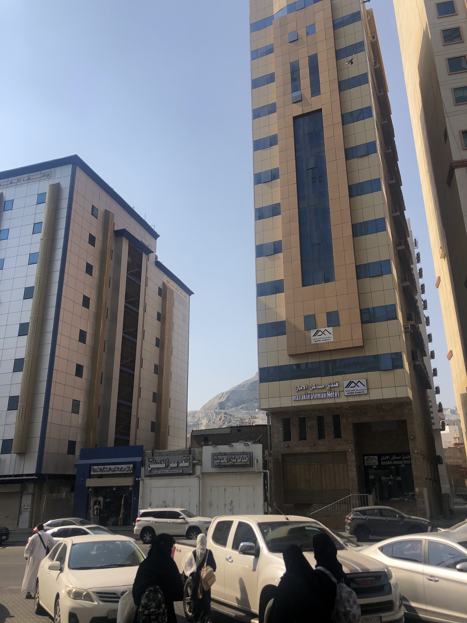 الصورة 4 من 8