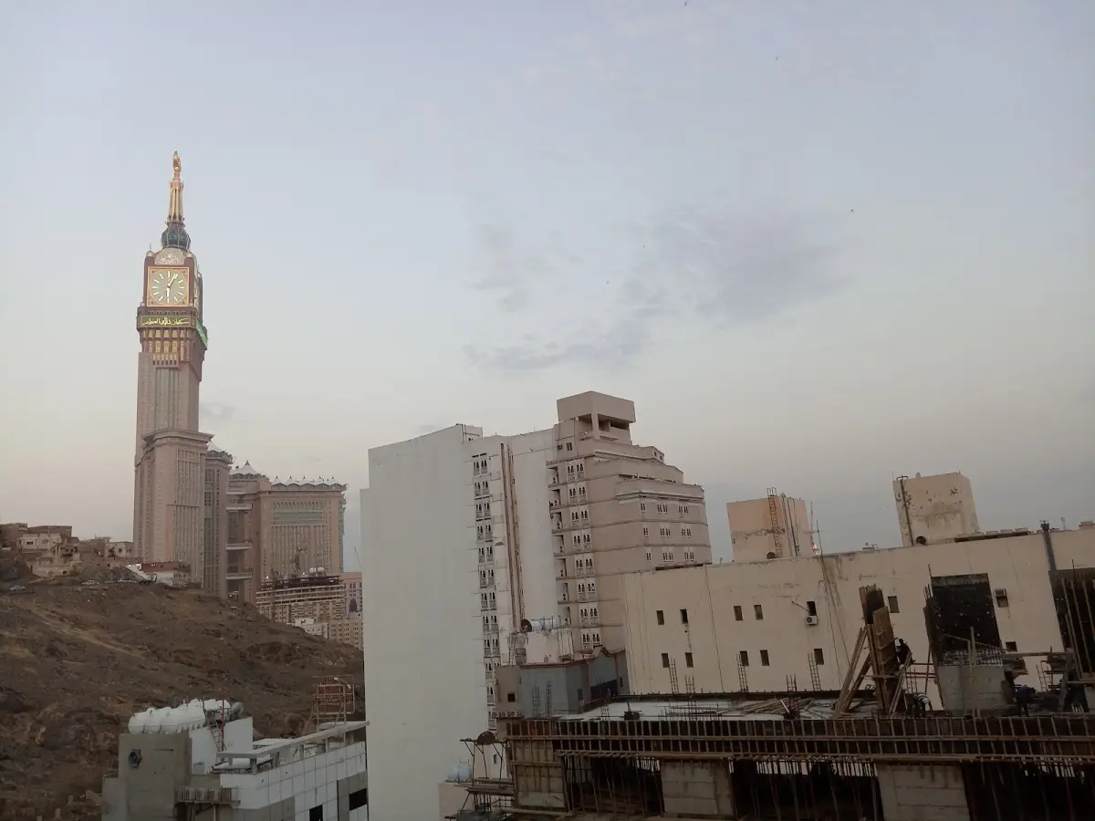 الصورة 3 من 8