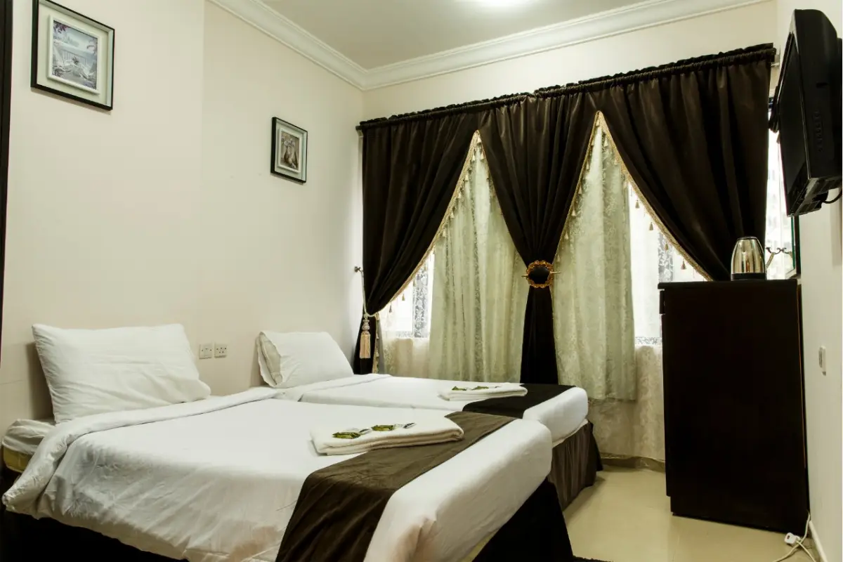 الصورة 2 من 8