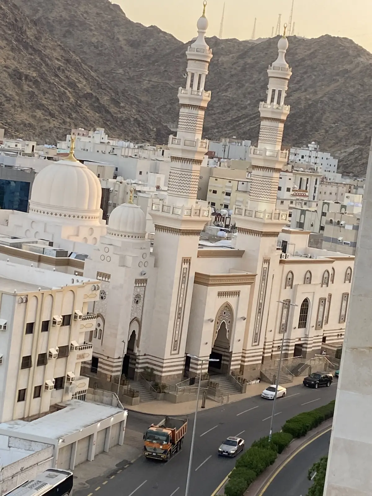 الصورة 1 من 8