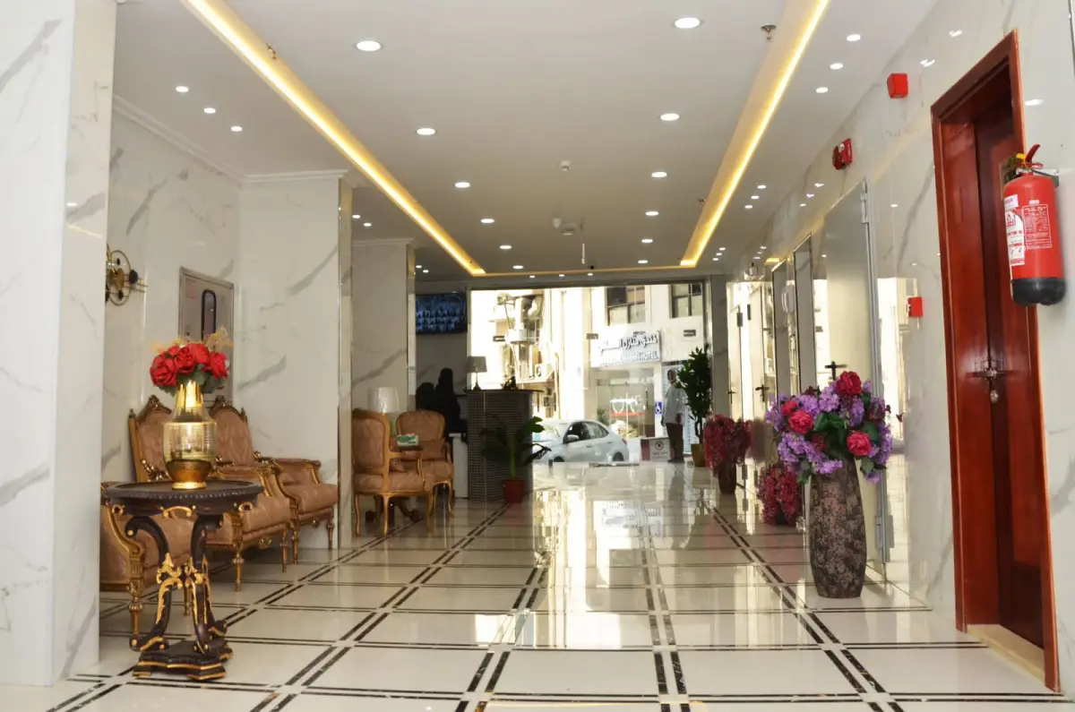 الصورة 3 من 8