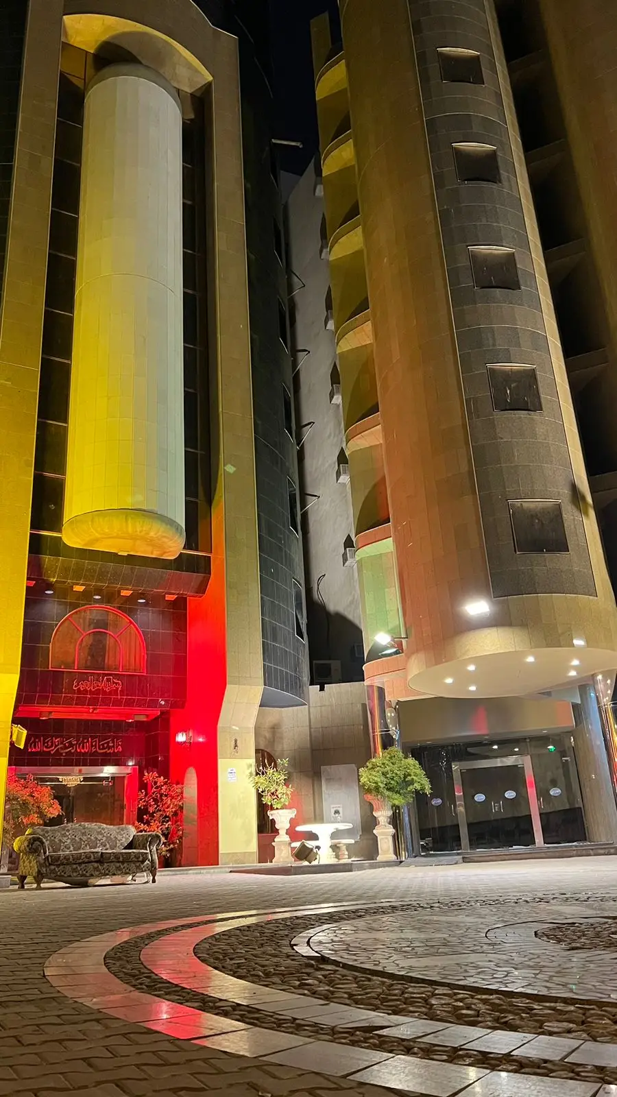 الصورة 6 من 8