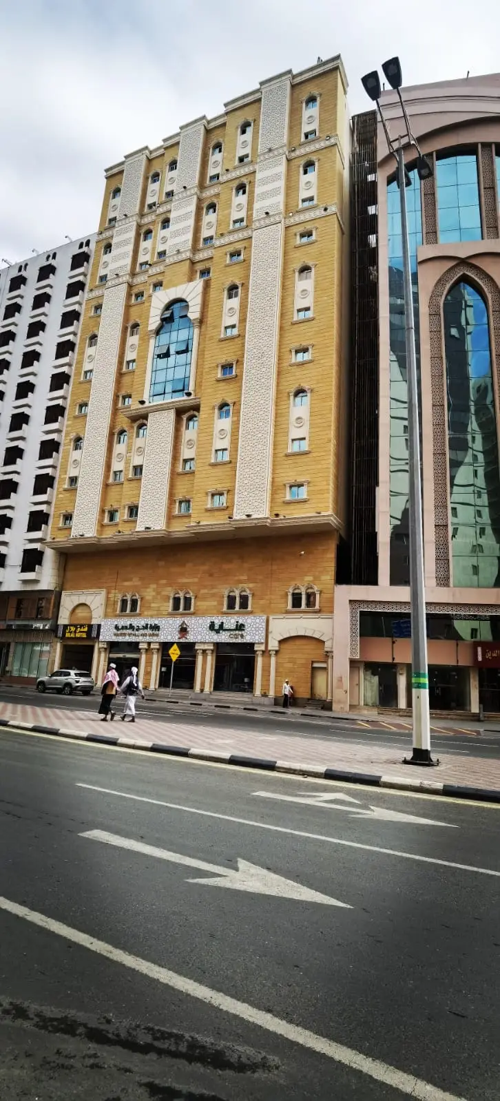 Image 1 of 8