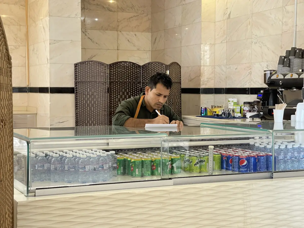 الصورة 4 من 8