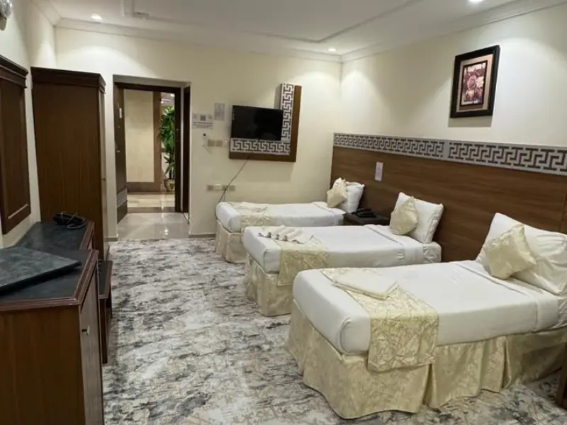 الصورة 2 من 8