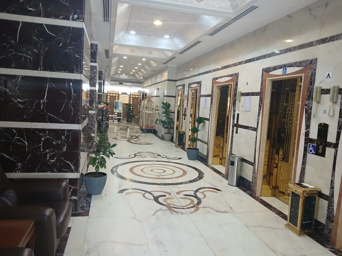 الصورة 6 من 8