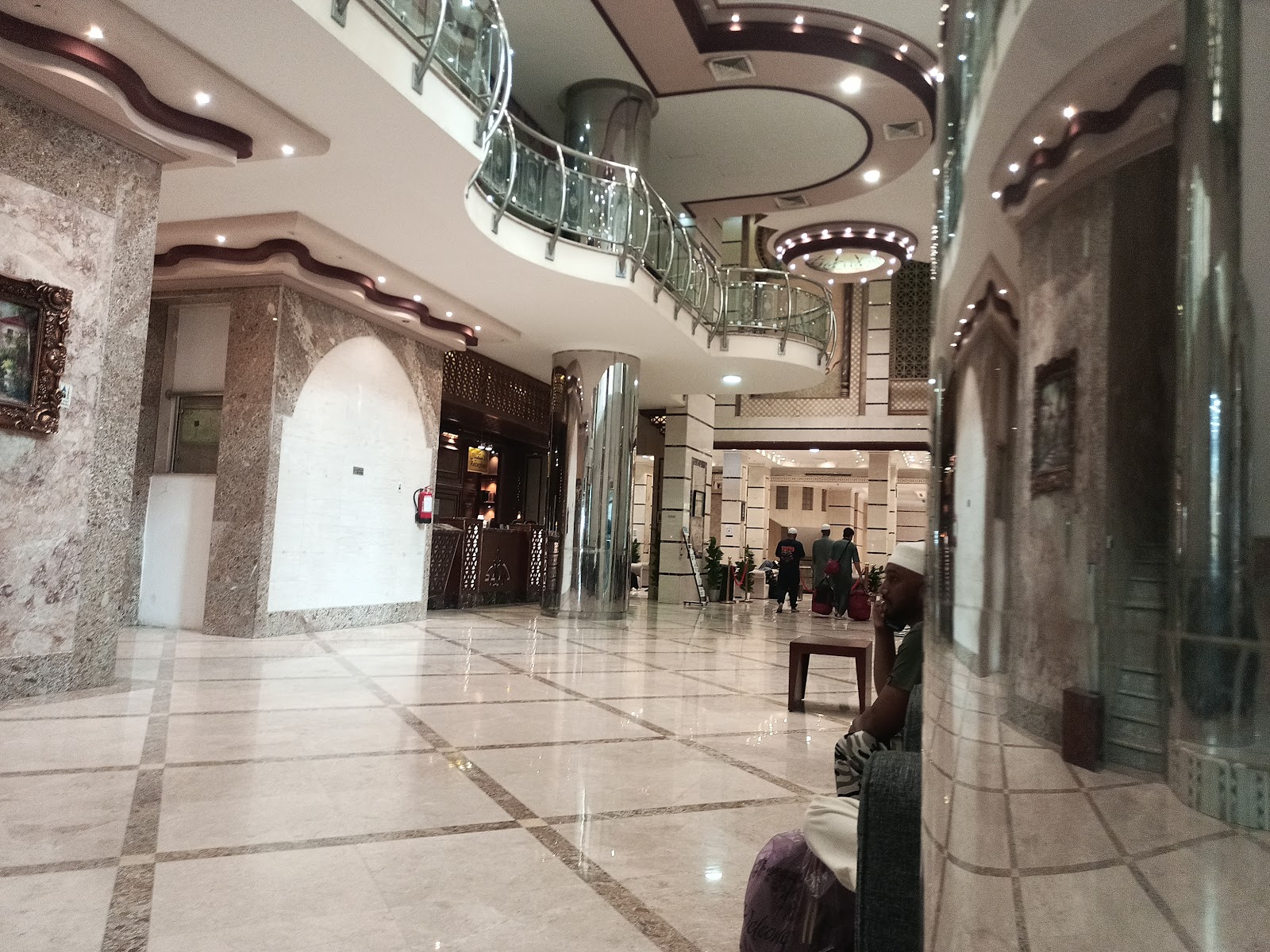 الصورة 5 من 8